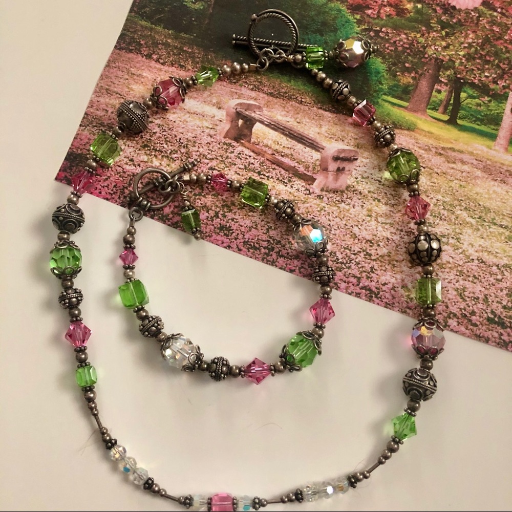 SALE Vintage Crystal beaded necklace and earrings